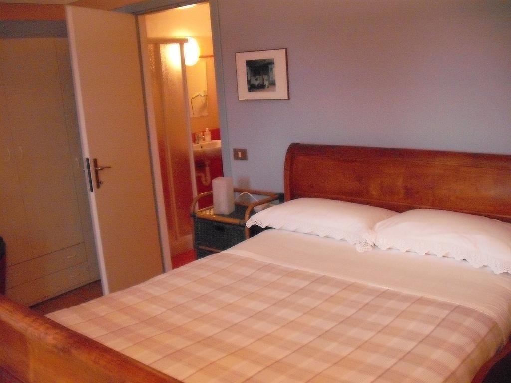 Il Glicine Bed and Breakfast Zimone Buitenkant foto